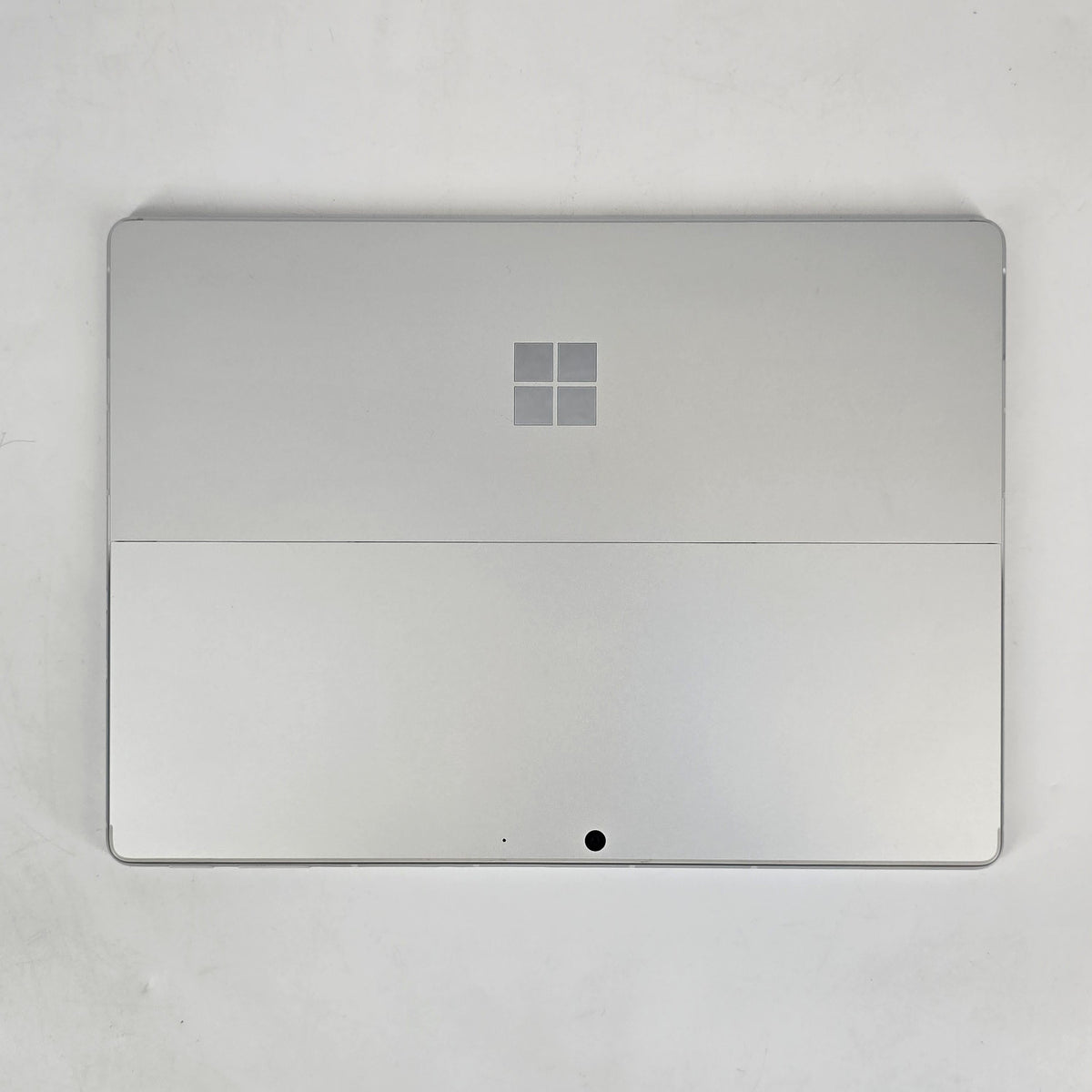 Surface Pro 9 13 Platinum Unlocked 3.0 GHz Microsoft SQ3 Processor 8GB RAM 256GB Solid State Drive