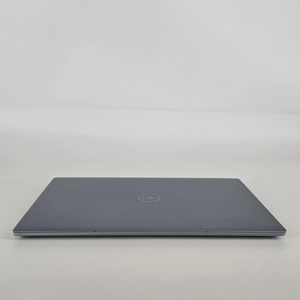 XPS 13 9315 Blue 1.1 GHz Intel Core i7 12th Gen. 32GB RAM 1TB Solid State Drive