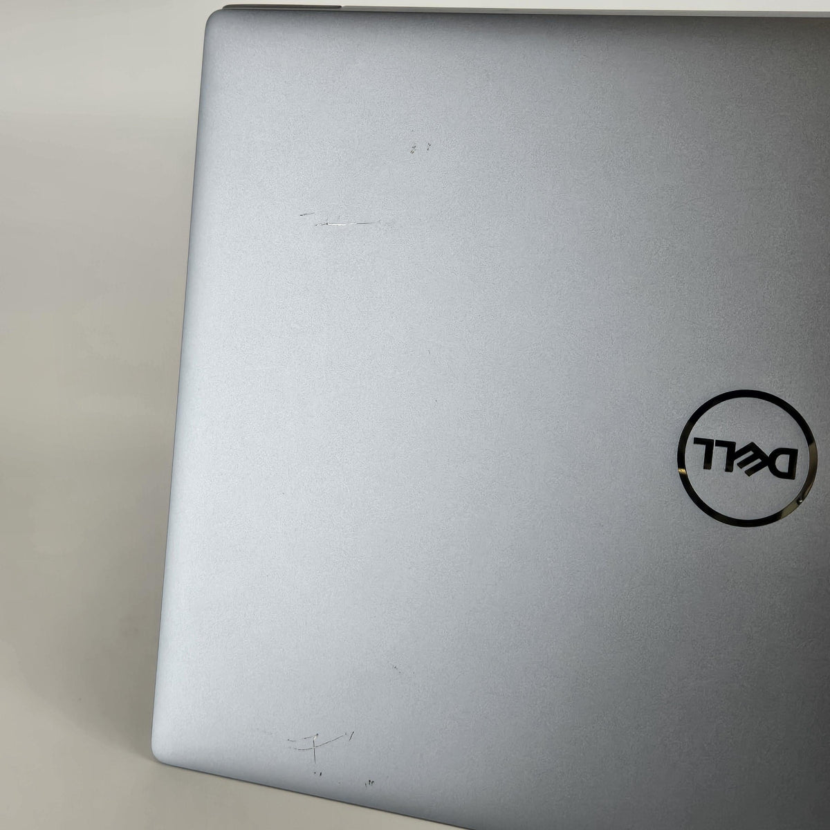XPS 13 9315 Blue 1.1 GHz Intel Core i7 12th Gen. 32GB RAM 1TB Solid State Drive