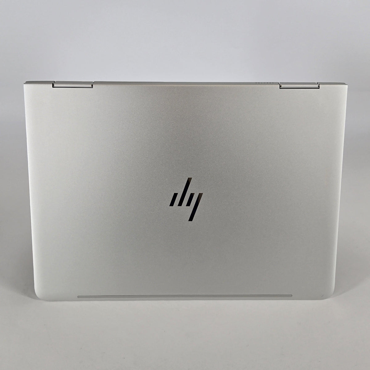 HP Spectre 13 x360 Silver 2.7 GHz Intel Core i7 7th Gen. 16GB RAM 512GB Solid State Drive
