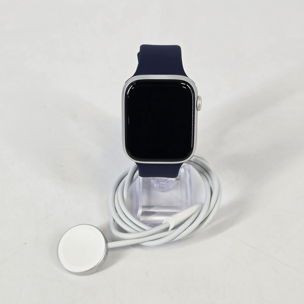 Apple Watch (Series 8) 45mm Silver WiFi 32GB