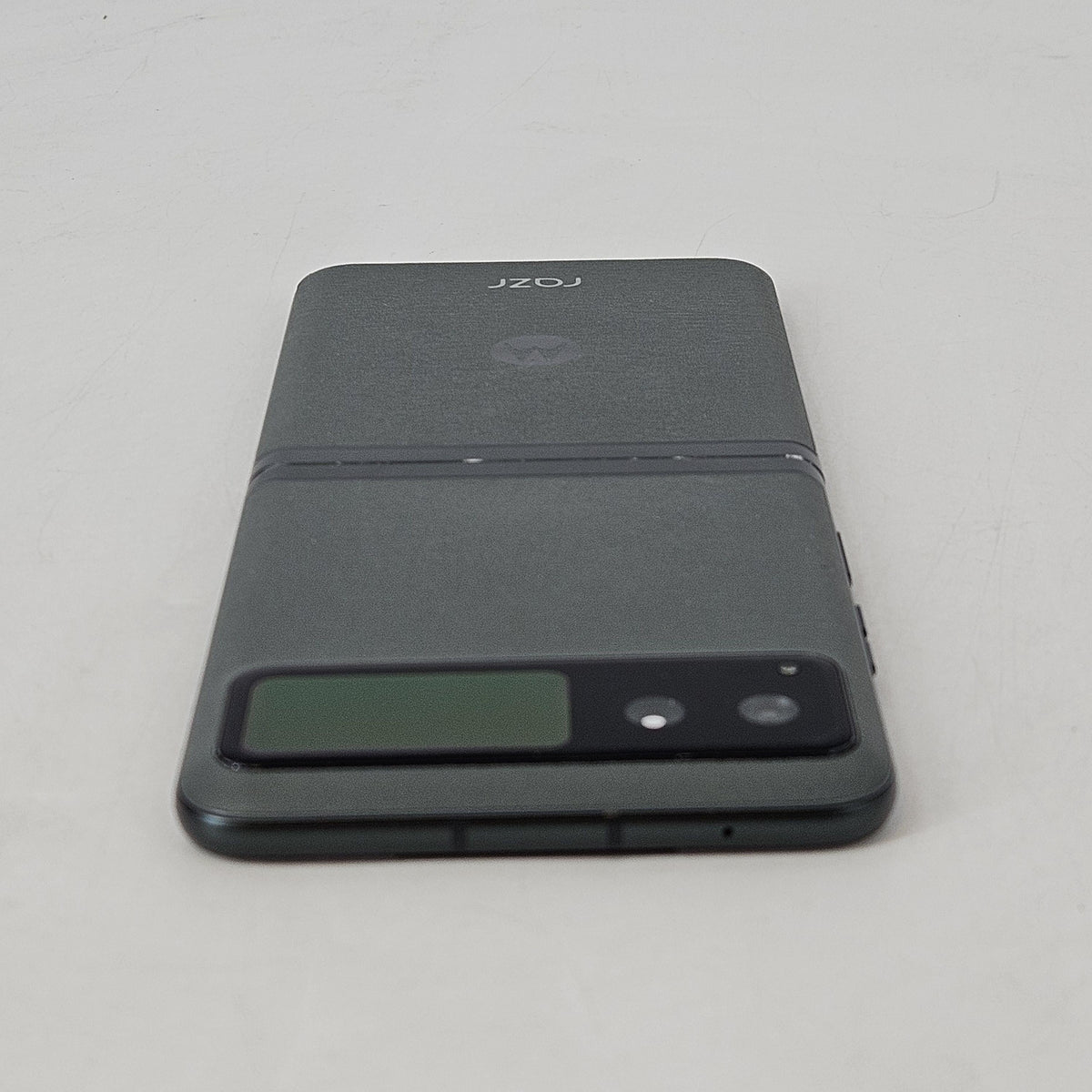 Motorola Razr (2023) 8GB RAM 128GB Green (GSM Unlocked)
