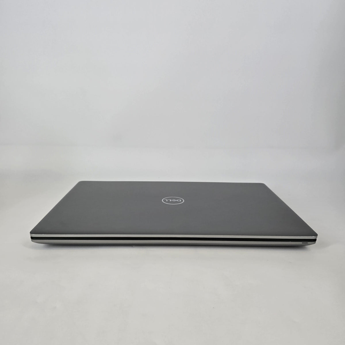 Dell Precision 7750 17.3 Gray 2.4 GHz Intel Core i9 10th Gen. 64GB RAM 1TB Solid State Drive NVIDIA Quadro RTX 5000 16 GB