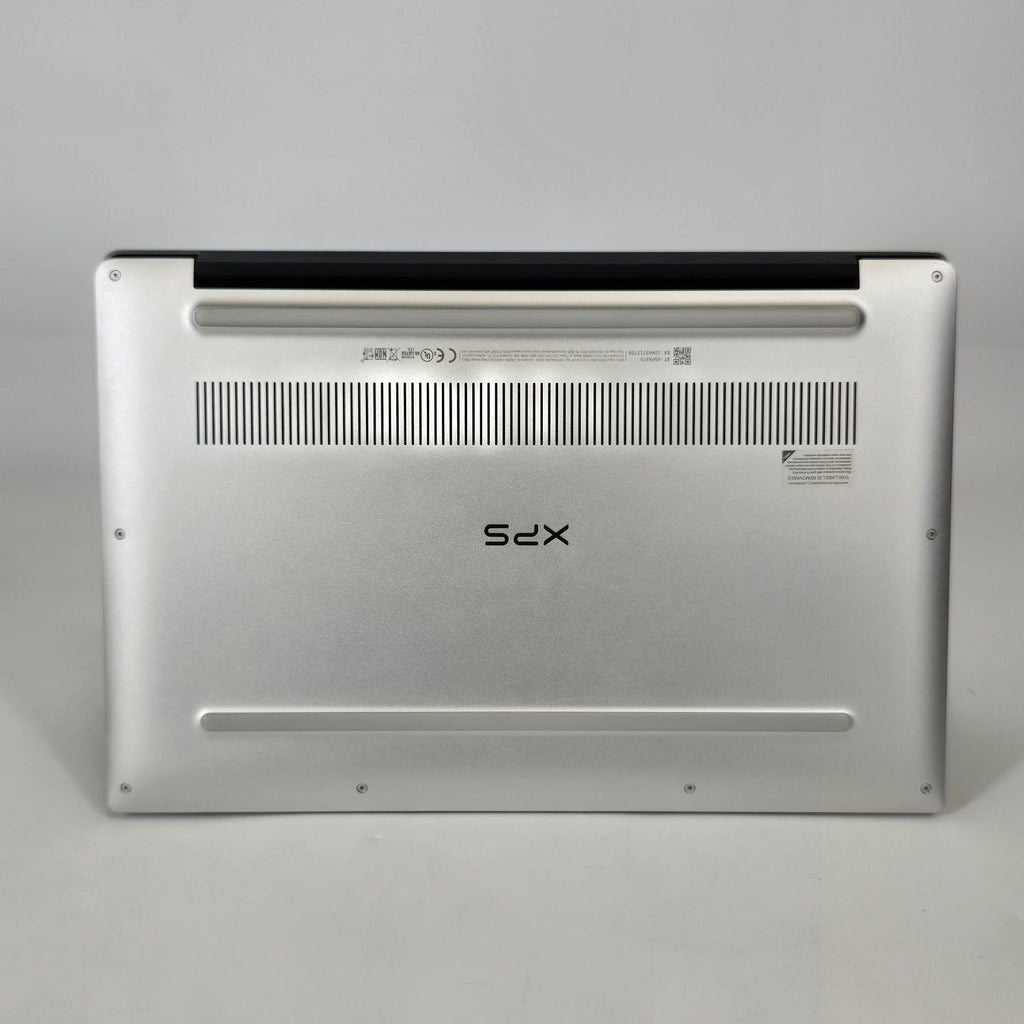 Dell XPS 13 7390 Black 1.1 GHz Intel Core i7 10th Gen. 16GB RAM 512GB Solid State Drive