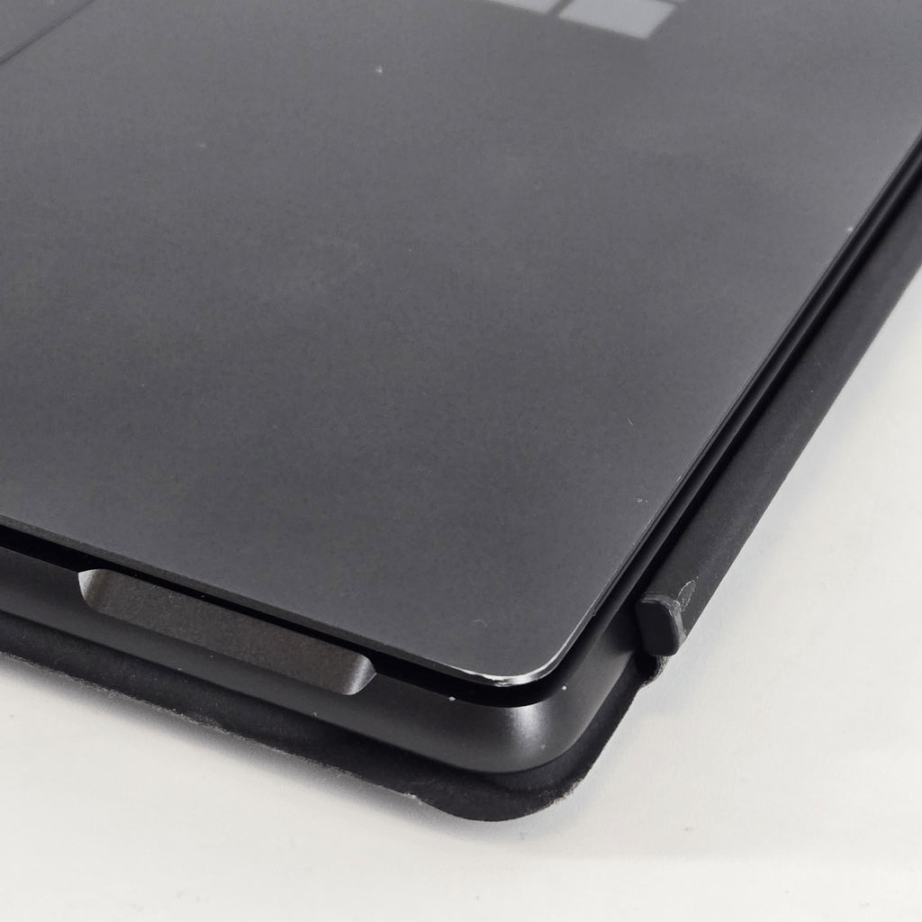 Microsoft Surface Pro 11 13 Black WiFi 3.4 GHz Qualcomm Snapdragon X Elite 16GB RAM 512GB Solid State Drive