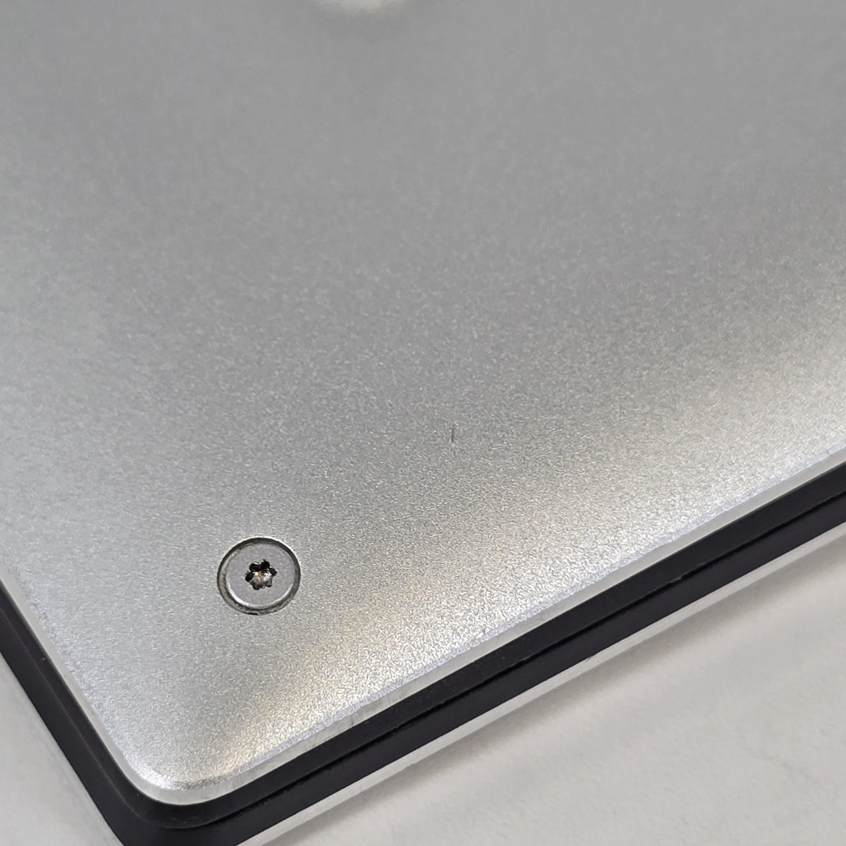 Dell XPS 13 7390 Black 1.1 GHz Intel Core i7 10th Gen. 16GB RAM 512GB Solid State Drive