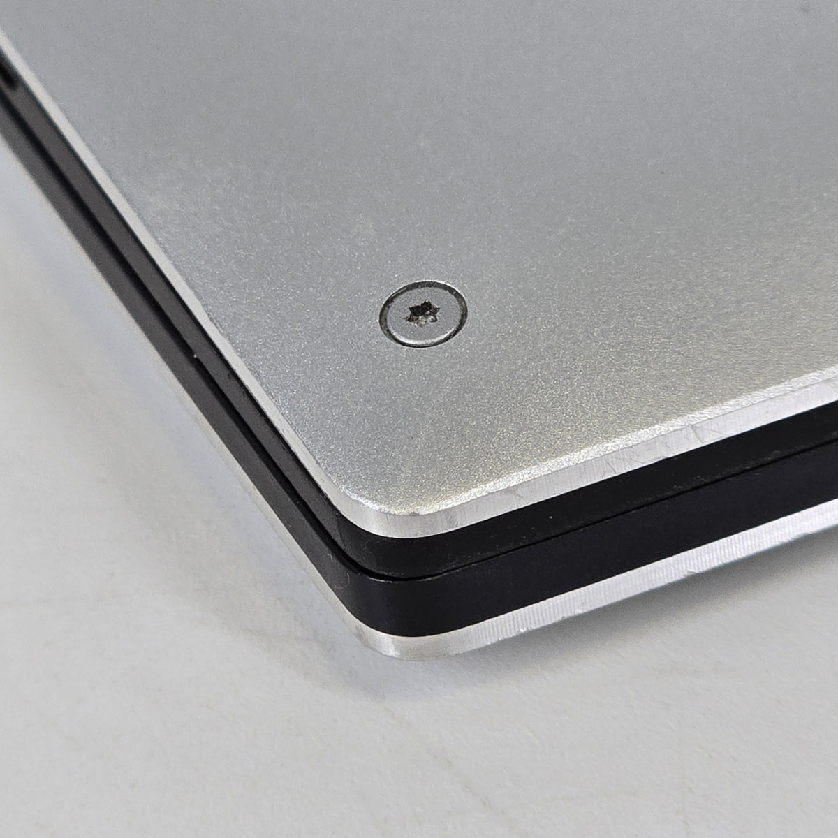 Dell XPS 13 7390 Black 1.1 GHz Intel Core i7 10th Gen. 16GB RAM 512GB Solid State Drive