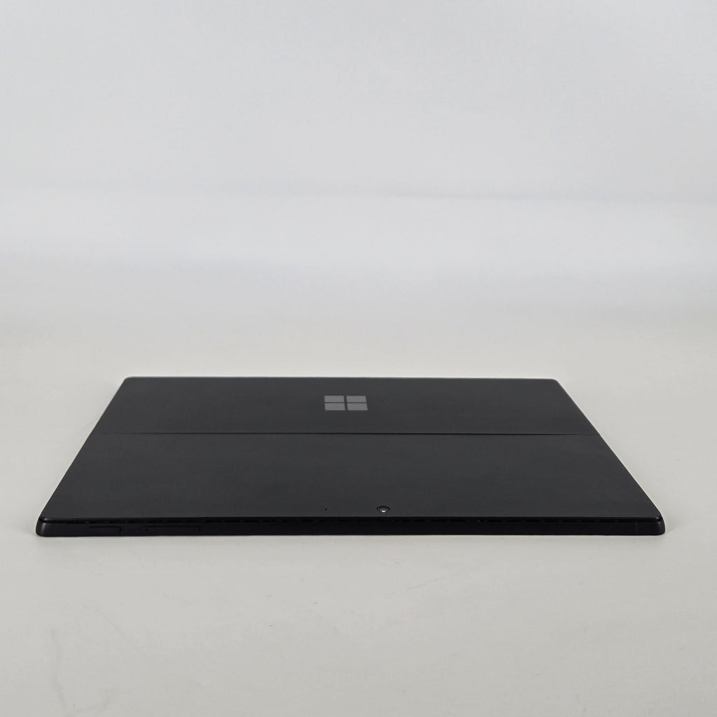 Microsoft Surface Pro 7 Plus 12.3 Black WiFi 2.8 GHz Intel Core i7 11th Gen. 16GB RAM 256GB Solid State Drive