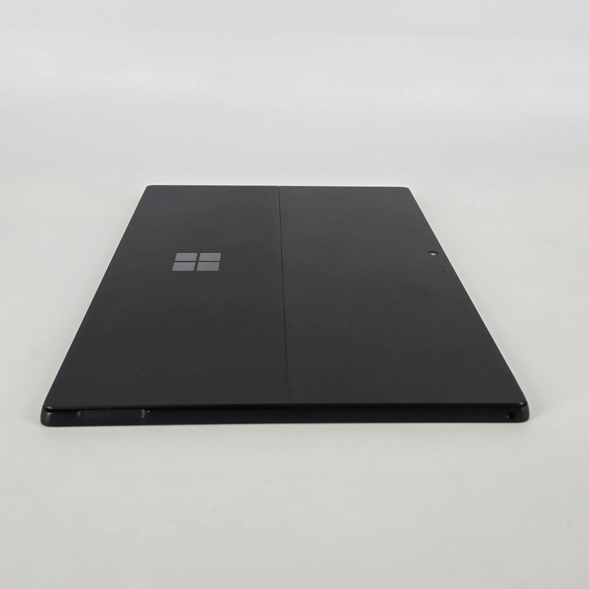 Microsoft Surface Pro 7 Plus 12.3 Black WiFi 2.8 GHz Intel Core i7 11th Gen. 16GB RAM 256GB Solid State Drive