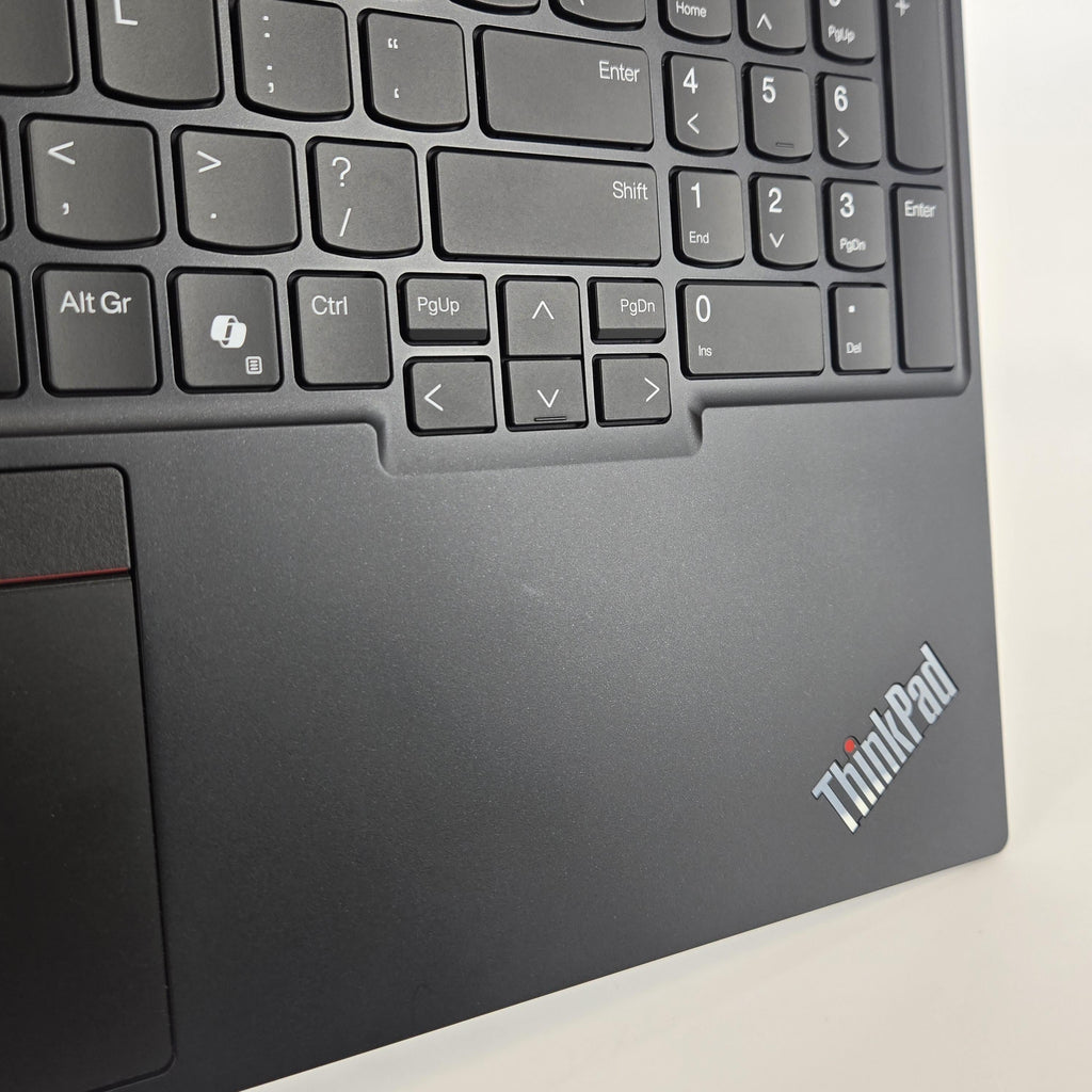 Lenovo ThinkPad E16 Gen 2 Black 1.4 GHz Intel Core Ultra 7 32GB RAM 1TB Solid State Drive