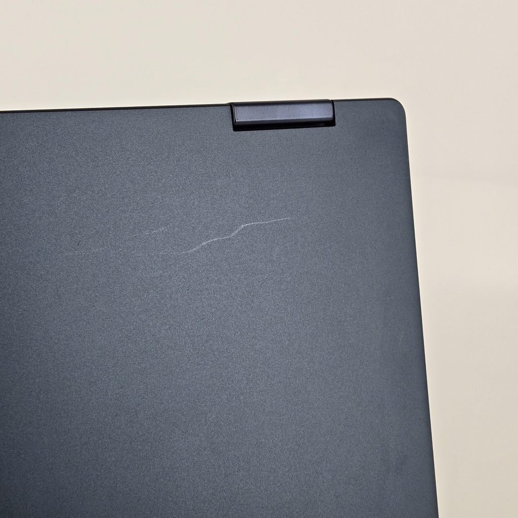 Lenovo IdeaPad 5i (2-in-1) 14 Cosmic Blue 1.5 GHz Intel Core Ultra 5 Series 2 8GB RAM 256GB Solid State Drive