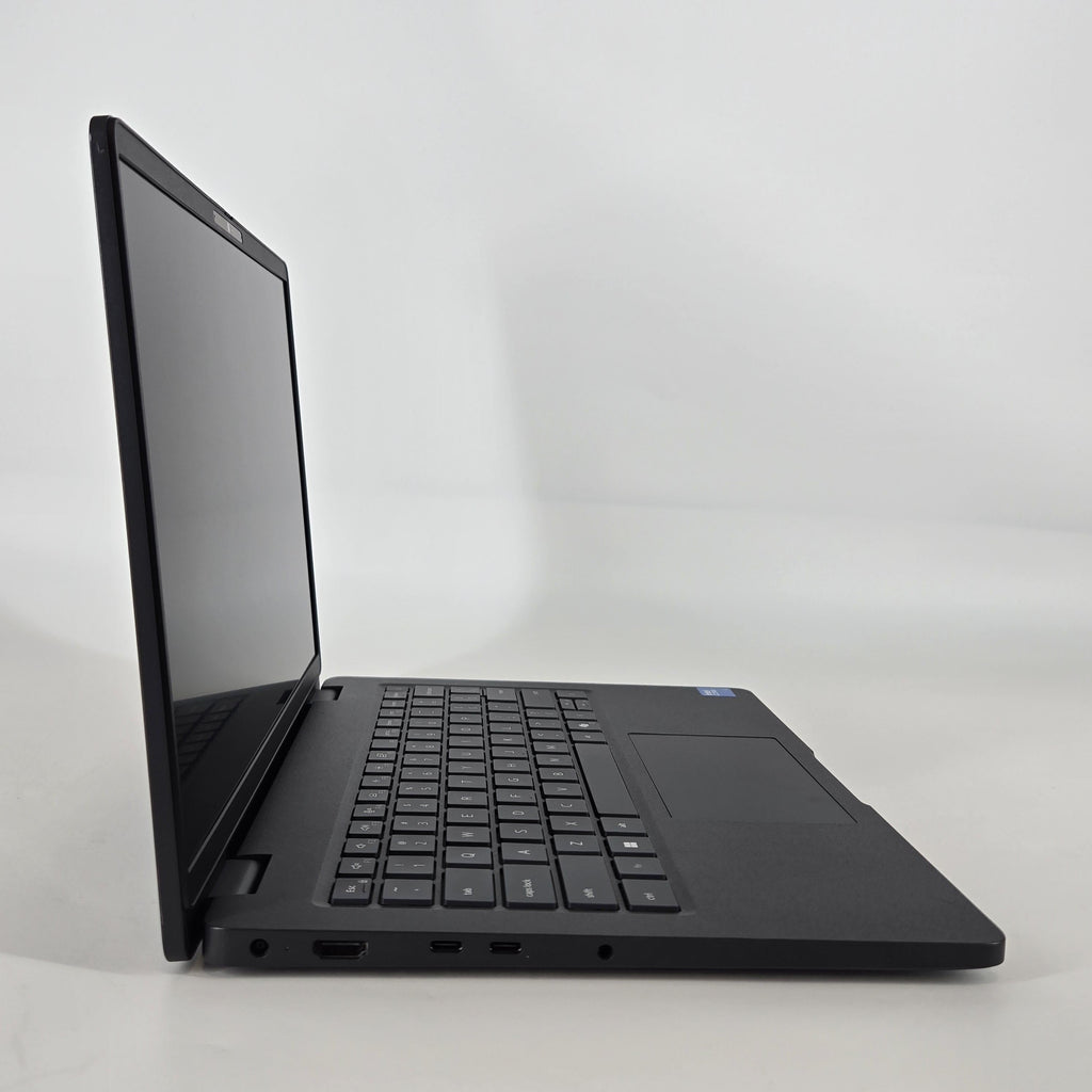 Dell Pro 14 PC14250 Magnetite 1.4 GHz Intel Core 5 16GB RAM 256GB Solid State Drive