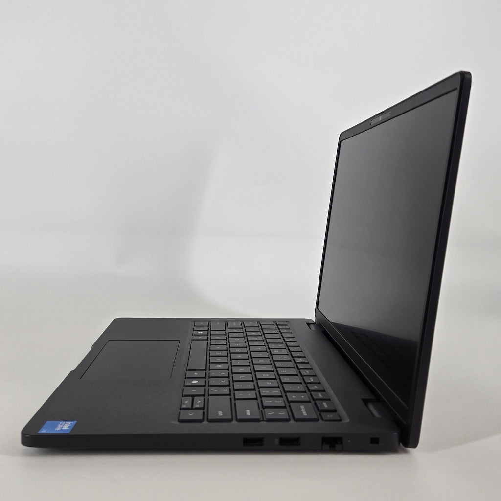 Dell Pro 14 PC14250 Magnetite 1.4 GHz Intel Core 5 16GB RAM 256GB Solid State Drive