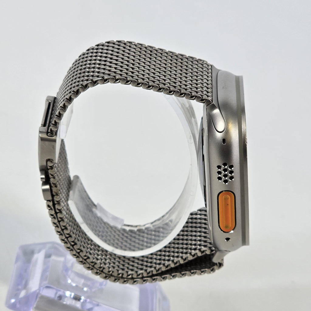 Apple Watch (Ultra 3) 49mm Natural Unlocked 64GB