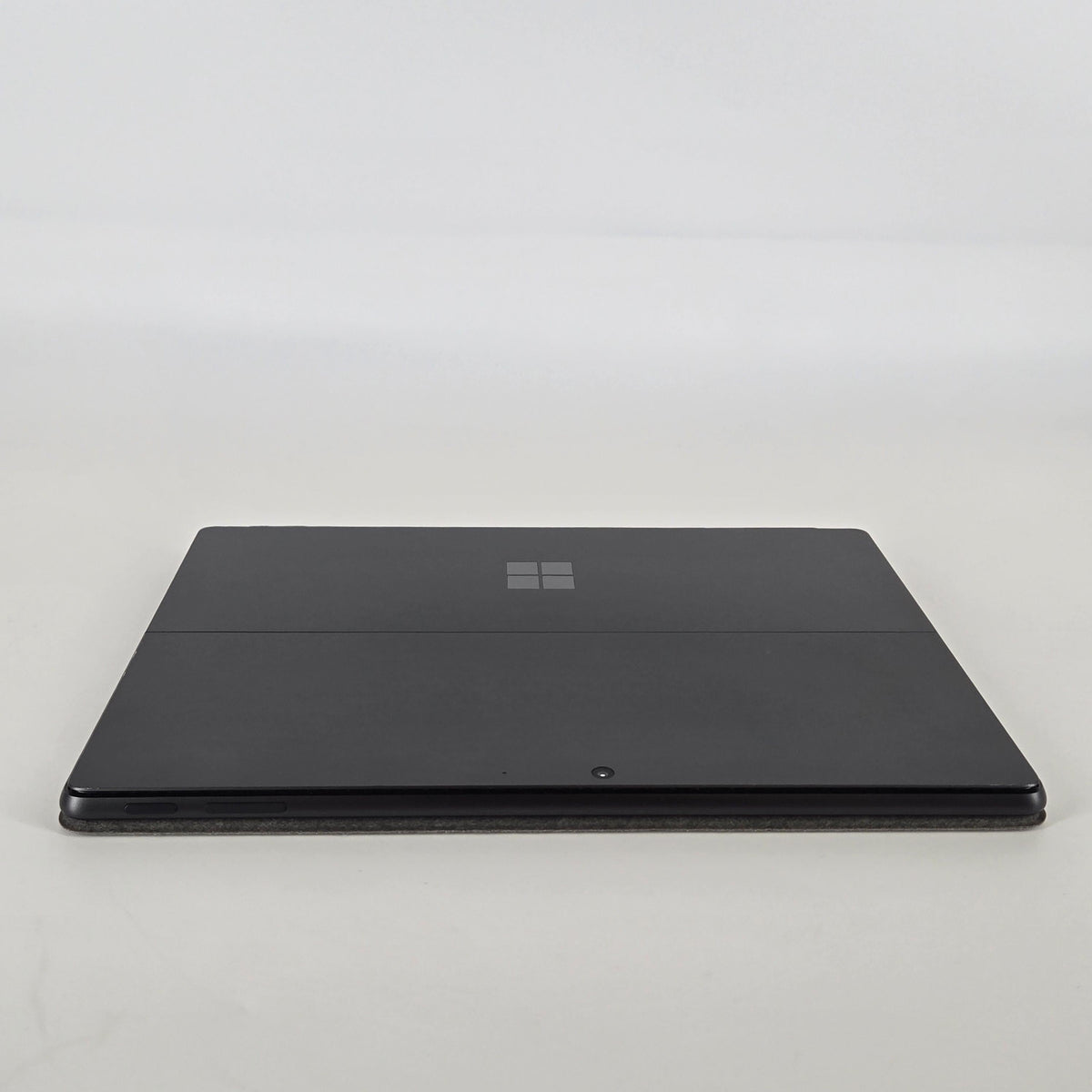 Microsoft Surface Pro 11 13 Black WiFi 3.4 GHz Qualcomm Snapdragon X Elite 64GB RAM 1TB Solid State Drive