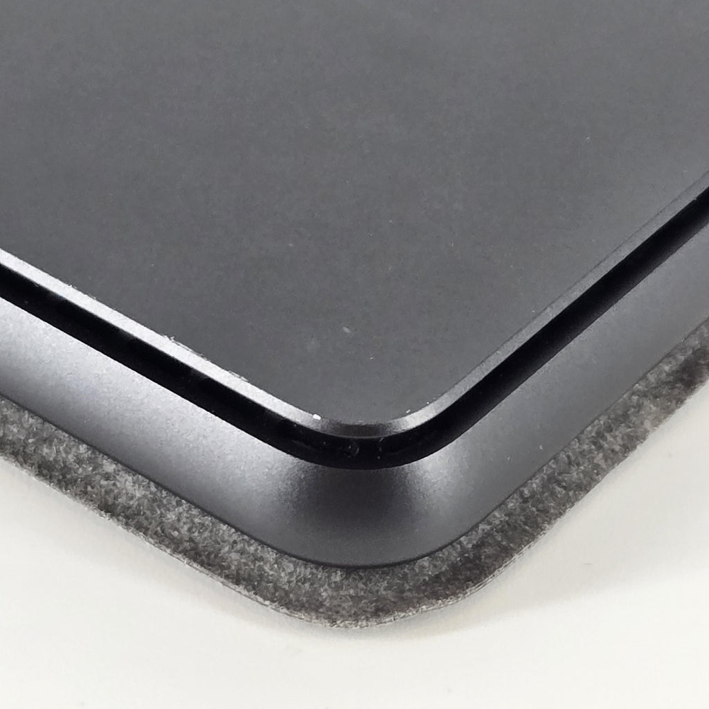 Microsoft Surface Pro 11 13 Black WiFi 3.4 GHz Qualcomm Snapdragon X Elite 64GB RAM 1TB Solid State Drive