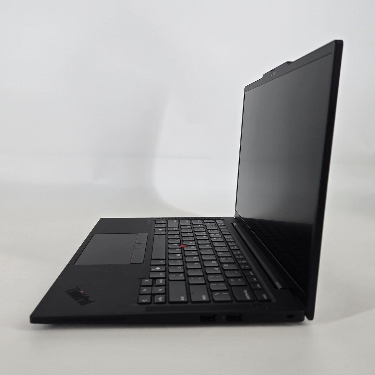 Lenovo ThinkPad T14s Gen 5 Black 1.7 GHz Intel Core Ultra 7 32GB RAM 1TB Solid State Drive