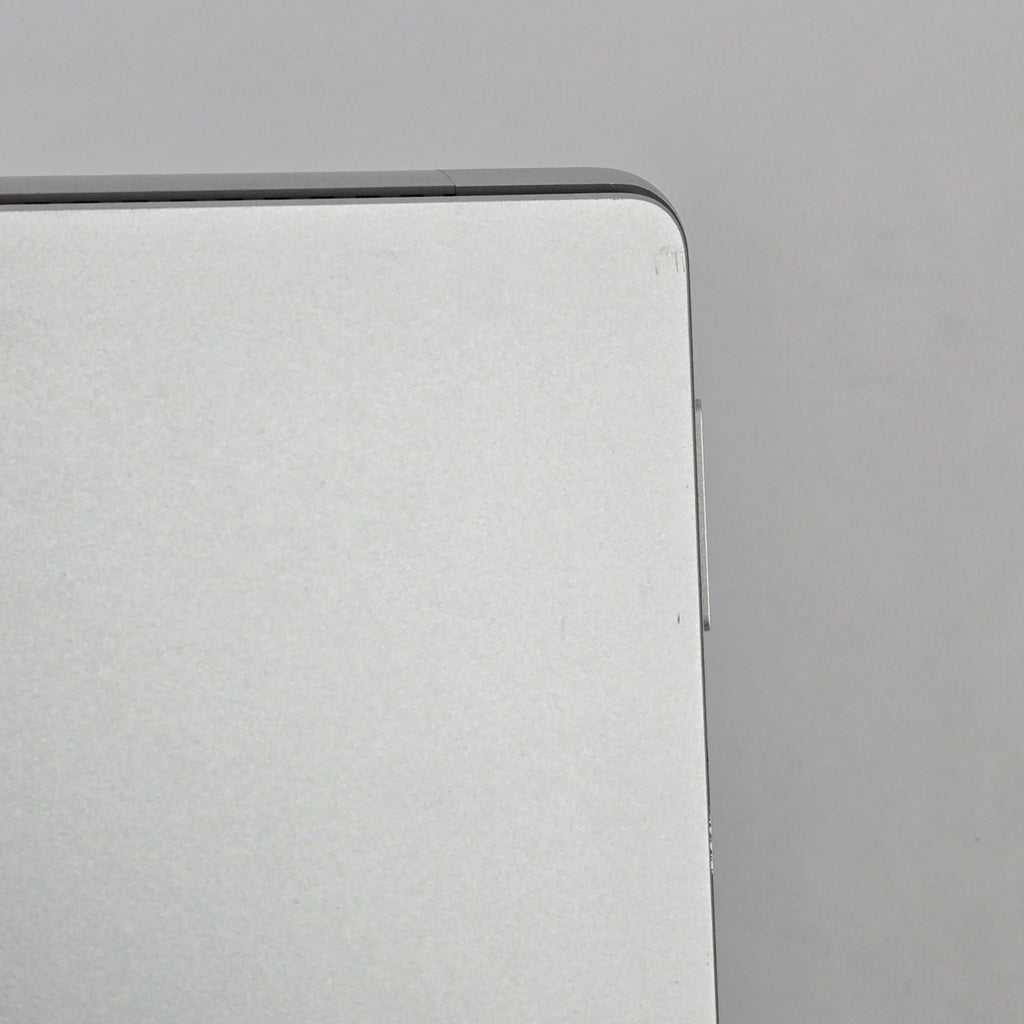 Microsoft Surface Pro 8 13 Silver WiFi 3.0 GHz Intel Core i7 11th Gen. 32GB RAM 1TB Solid State Drive