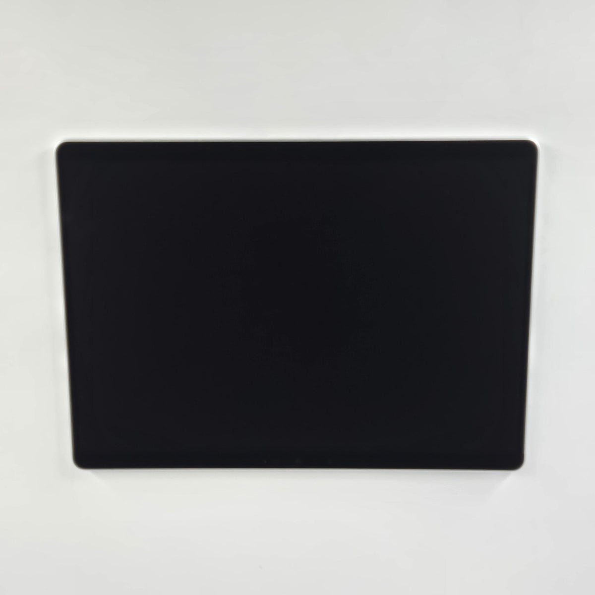 Microsoft Surface Pro 8 13 Silver WiFi 3.0 GHz Intel Core i7 11th Gen. 32GB RAM 1TB Solid State Drive