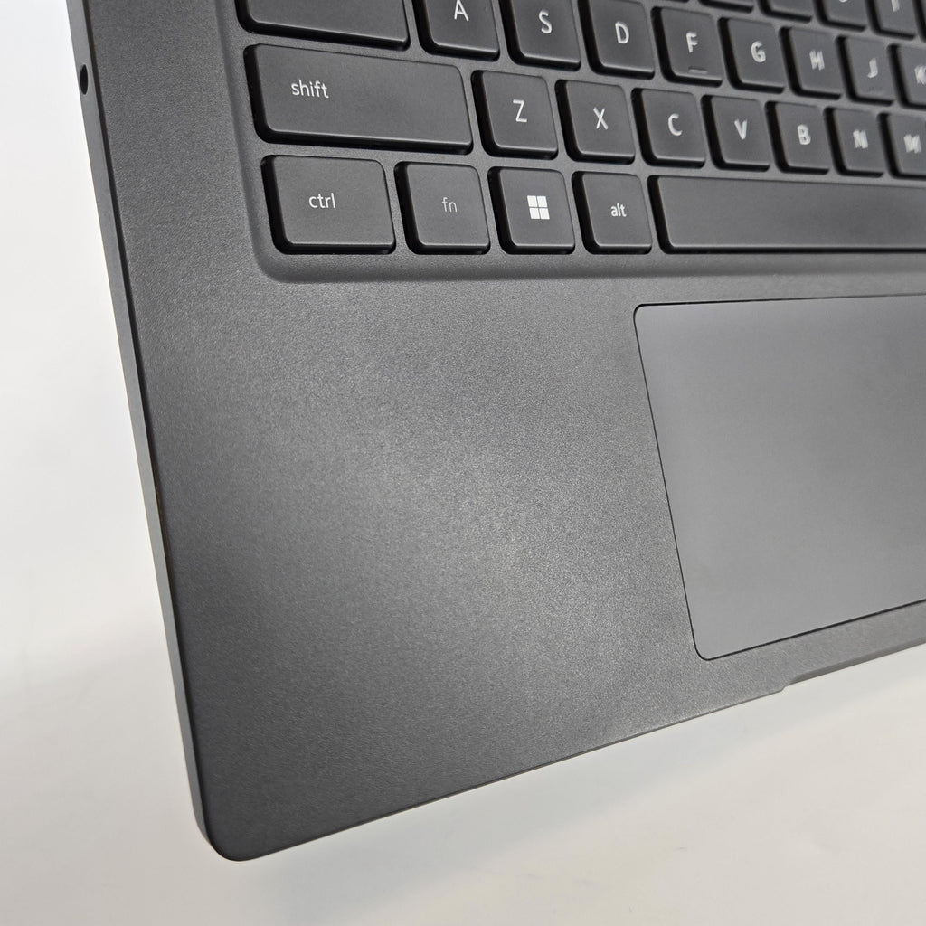 Dell Latitude 3450 14 Black 1.3 GHz Intel Core i5 13th Gen. 8GB RAM 256GB Solid State Drive