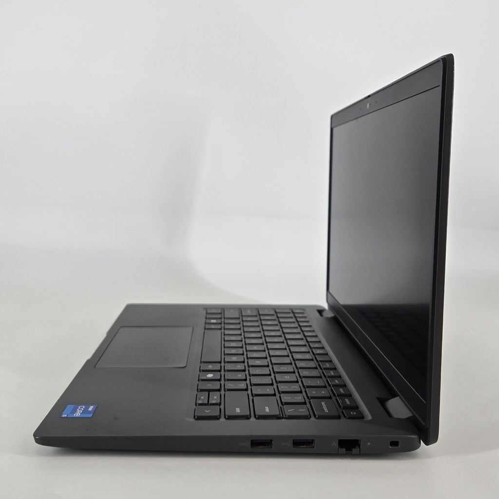 Dell Latitude 3450 14 Black 1.3 GHz Intel Core i5 13th Gen. 8GB RAM 256GB Solid State Drive