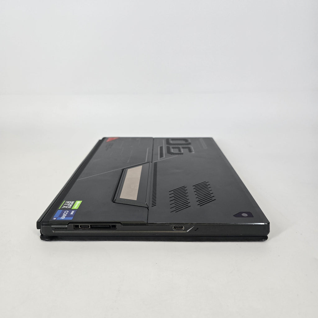 Asus ROG Flow Z13 GZ301 13.4 Black 2.5 GHz Intel Core i9 12th Gen. 16GB RAM 1TB Solid State Drive NVIDIA GeForce RTX 3050 Ti 4 GB