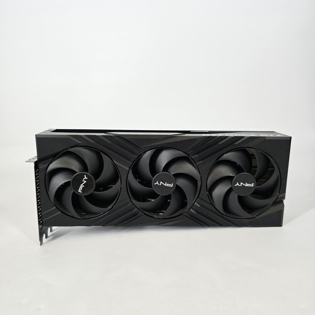 NVIDIA GeForce RTX 4090 24GB RAM