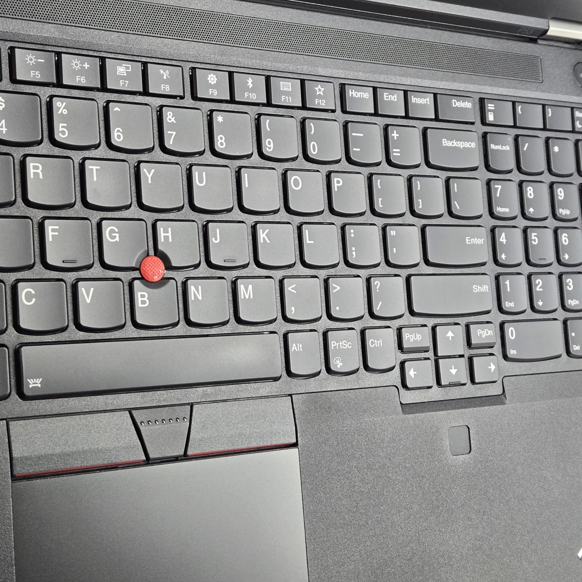 Lenovo ThinkPad P53 15.6 Black 2.6 GHz Intel Core i7 9th Gen. 32GB RAM 1TB Solid State Drive NVIDIA Quadro T1000 4 GB