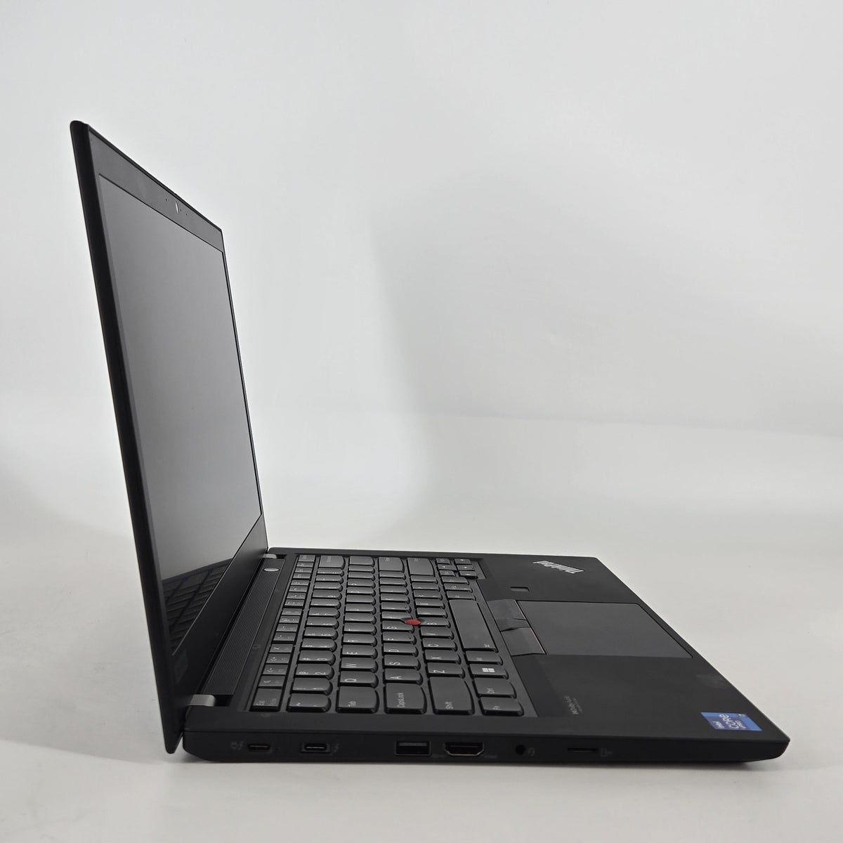 Lenovo ThinkPad T14 Gen 2 Black 3.0 GHz Intel Core i7 11th Gen. 16GB RAM 512GB Solid State Drive