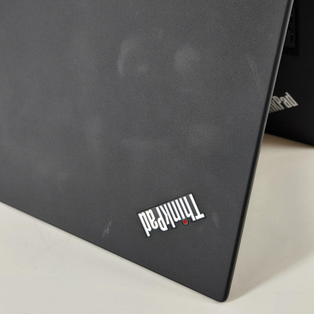 Lenovo ThinkPad T14 Gen 2 Black 3.0 GHz Intel Core i7 11th Gen. 16GB RAM 512GB Solid State Drive