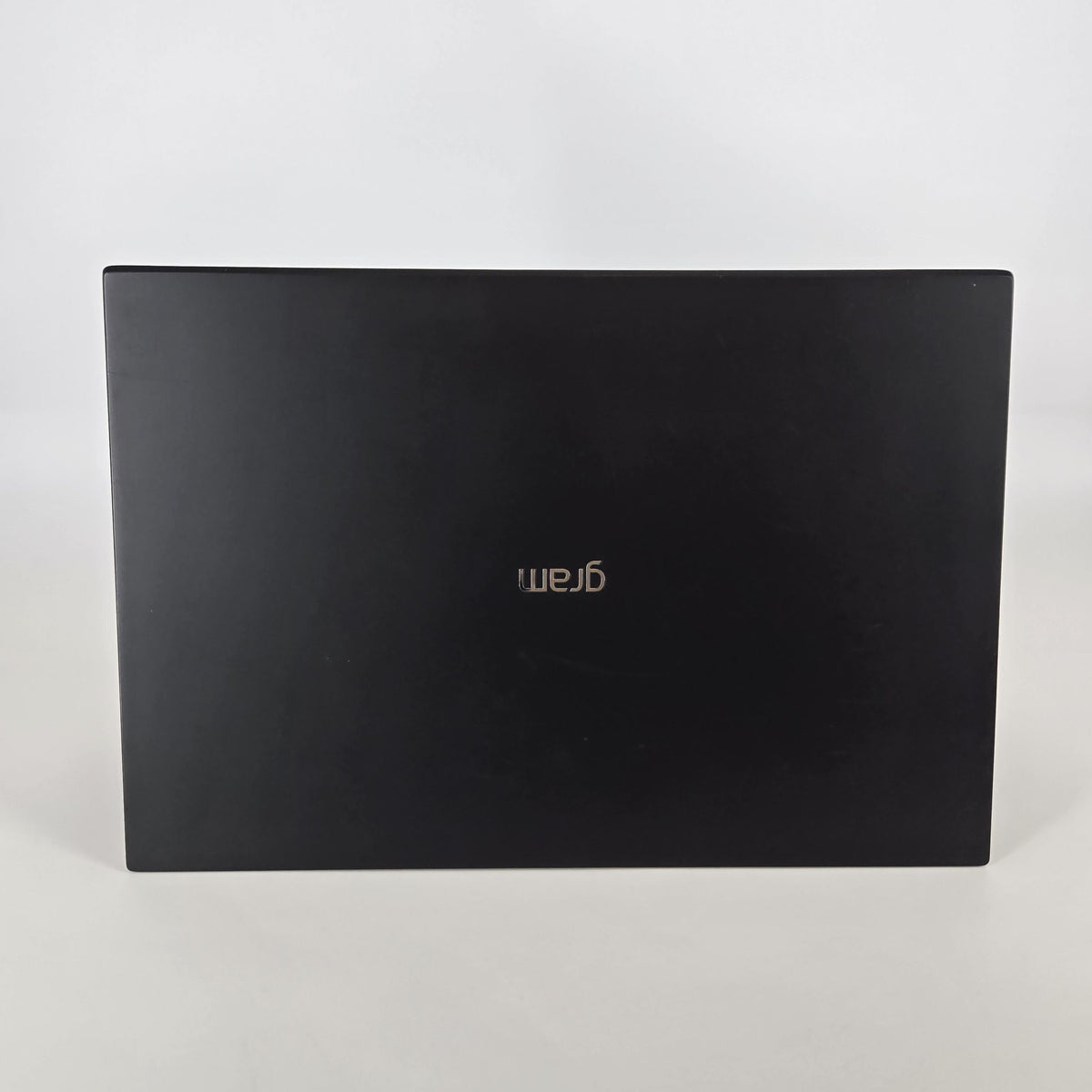 LG Gram 17 Black 2.1 GHz Intel Core i7 12th Gen. 16GB RAM 1TB Solid State Drive