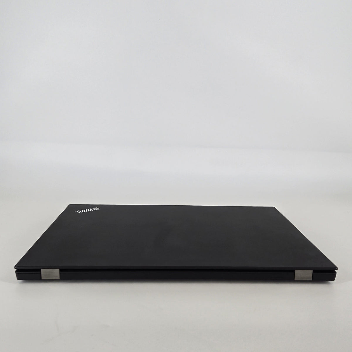 Lenovo ThinkPad T15 Gen 2 Black 2.8 GHz Intel Core i7 11th Gen. 16GB RAM 512GB Solid State Drive