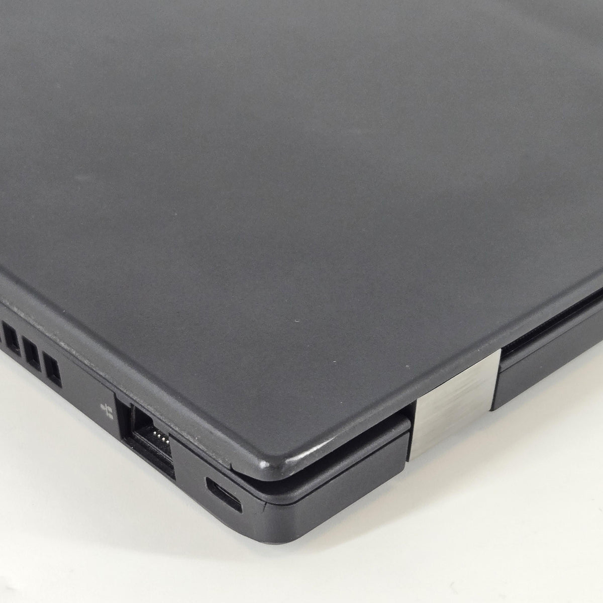 Lenovo ThinkPad T15 Gen 2 Black 2.8 GHz Intel Core i7 11th Gen. 16GB RAM 512GB Solid State Drive