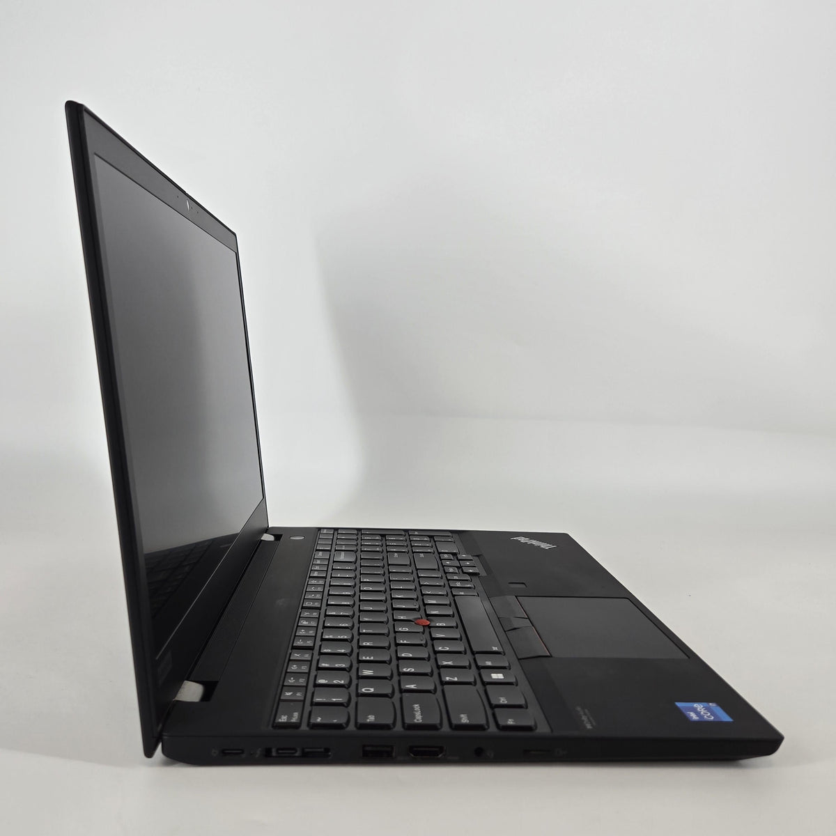 Lenovo ThinkPad T15 Gen 2 Black 2.8 GHz Intel Core i7 11th Gen. 16GB RAM 512GB Solid State Drive