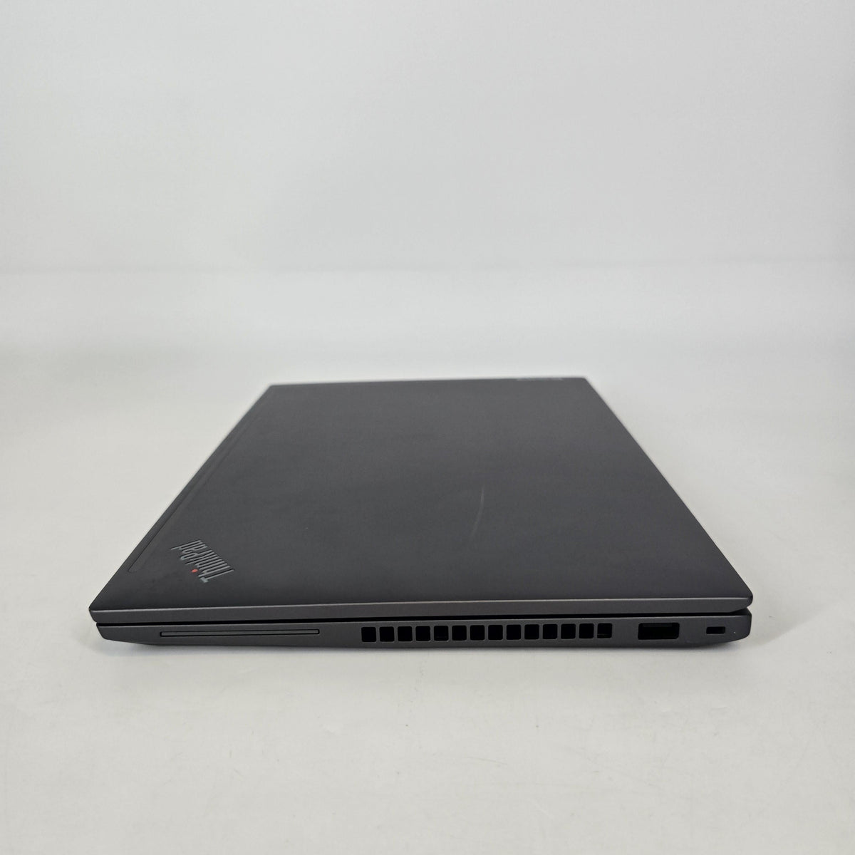 Lenovo ThinkPad T14 Gen 4 Gray 1.7 GHz Intel Core i7 13th Gen. 32GB RAM 1TB Solid State Drive