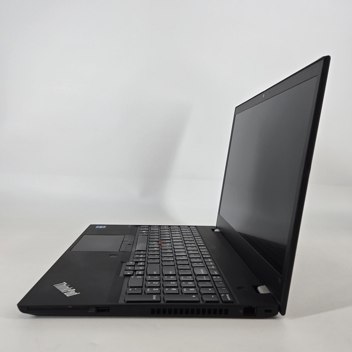 Lenovo ThinkPad T15 Gen 2 Black 2.8 GHz Intel Core i7 11th Gen. 16GB RAM 512GB Solid State Drive
