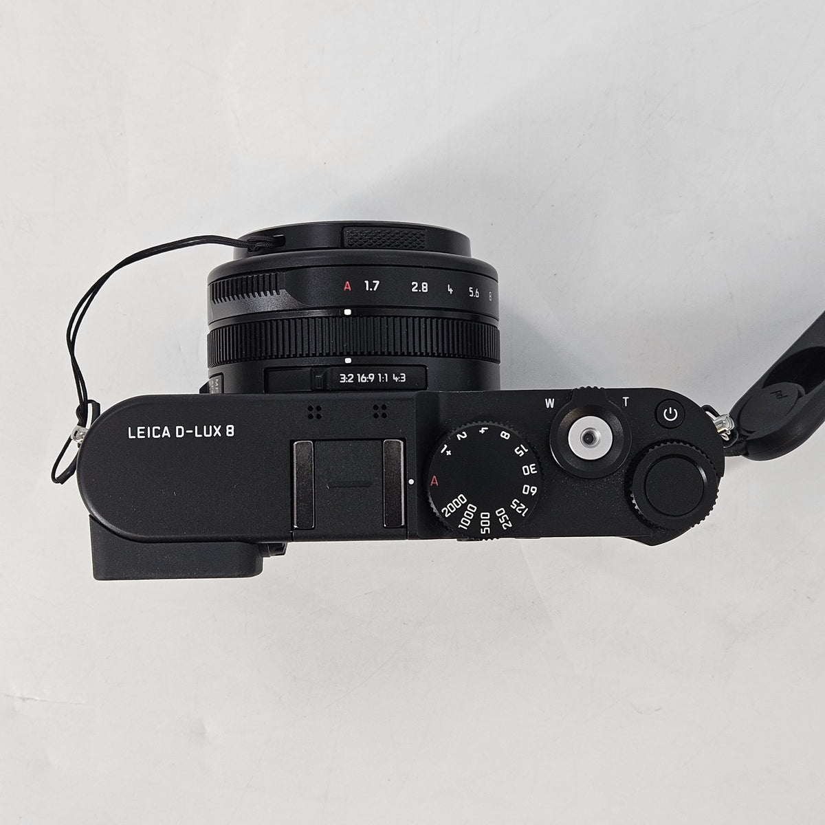 Leica D-Lux 8 17MP Black