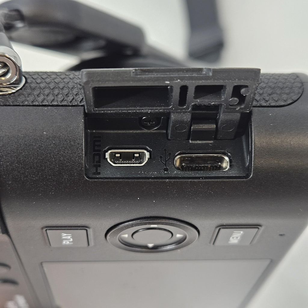 Leica D-Lux 8 17MP Black