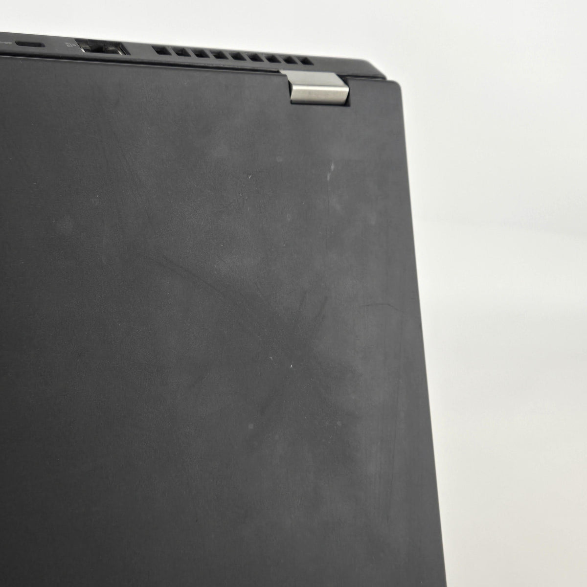 Lenovo ThinkPad P15 Gen 1 Black 2.6 GHz Intel Core i7 10th Gen. 32GB RAM 512GB Solid State Drive NVIDIA Quadro T2000 4 GB