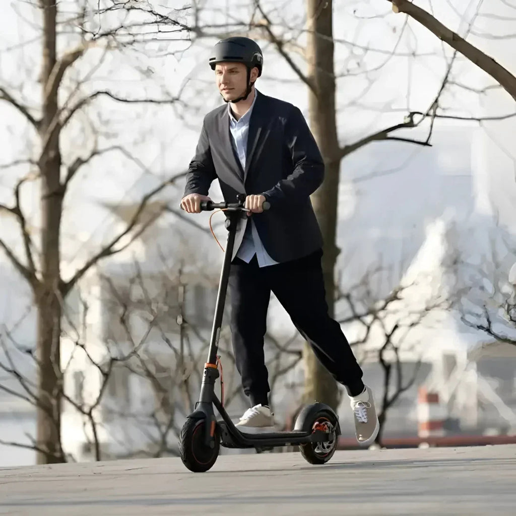 Segway - F30 Scooter w/ 18.6 Max Operating Range & 15.5mph Max Speed - Gray - AA.00.0010.84 - Excellent Condition