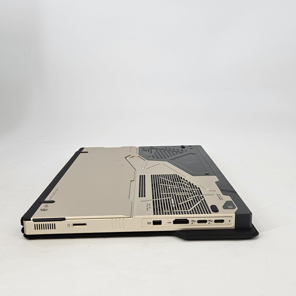Asus ROG Flow Z13-KJP GZ302 13.4 Gold 3.0 GHz AMD Ryzen AI MAX+ 395 128GB RAM 1TB Solid State Drive