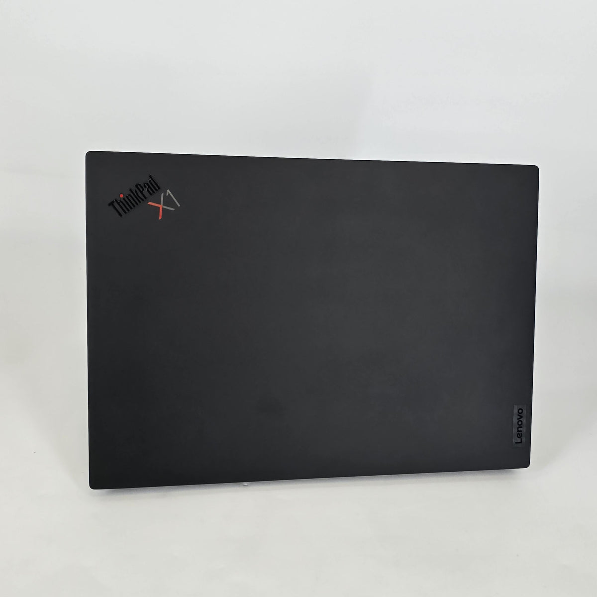 Lenovo ThinkPad X1 Carbon Gen 11 14 Black 1.9 GHz Intel Core i7 13th Gen. 32GB RAM 512GB Solid State Drive