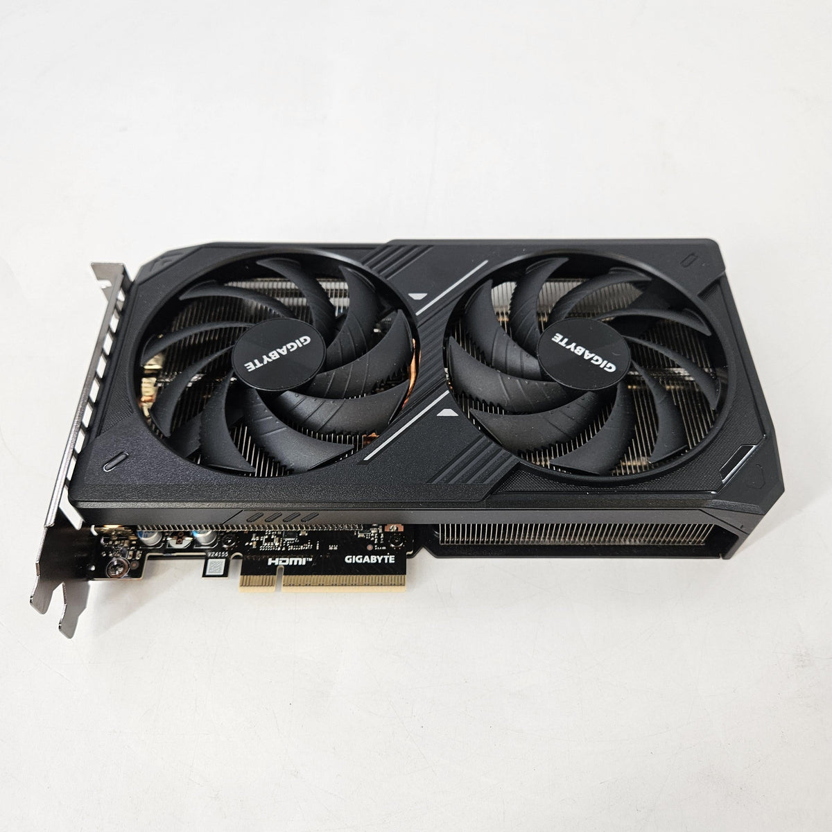 NVIDIA GeForce RTX 5060 Ti 8GB RAM