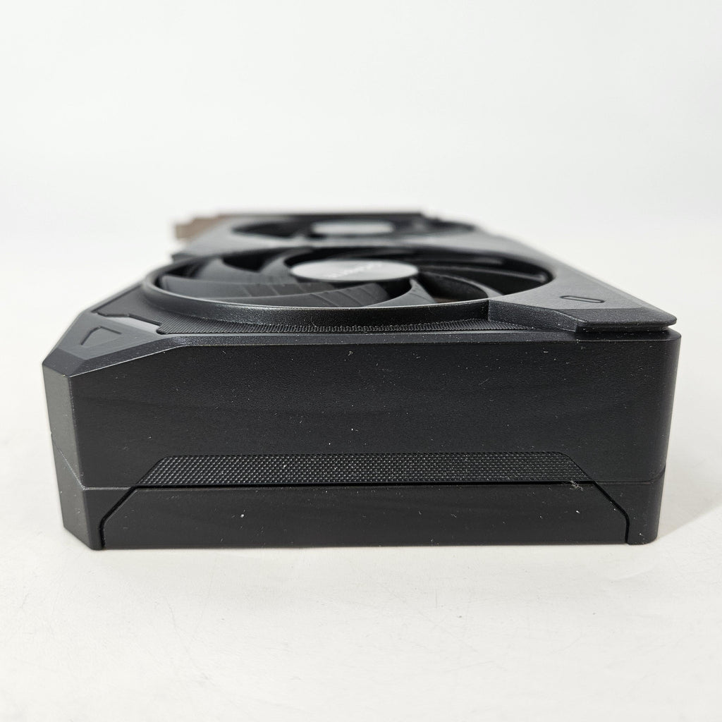 NVIDIA GeForce RTX 5060 Ti 8GB RAM
