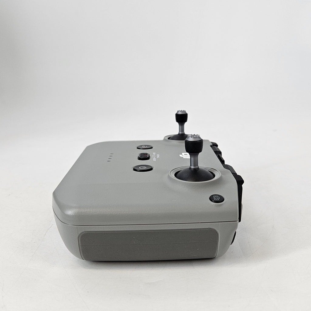 DJI Mavic 3