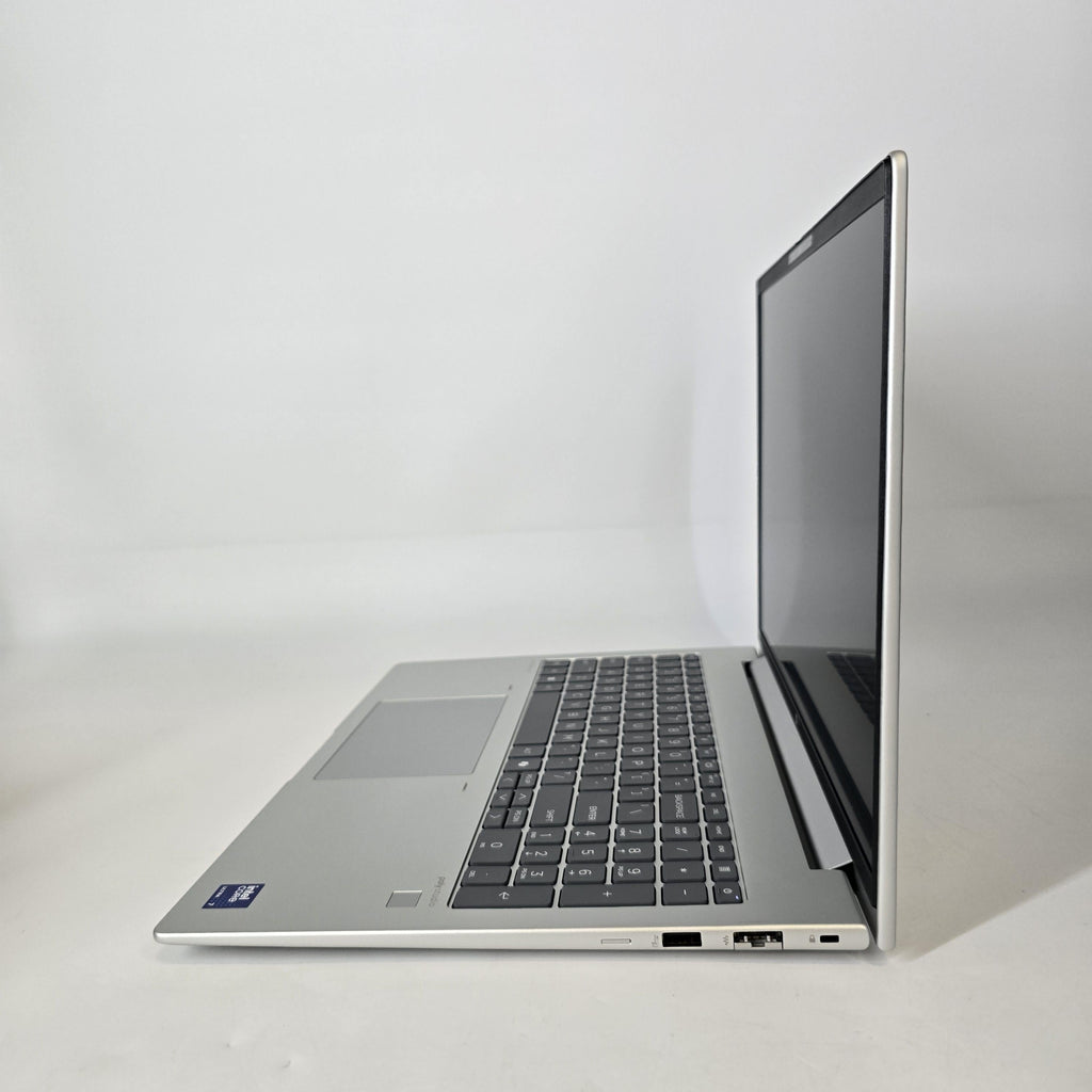 HP ProBook 460 G11 16 Silver 1.7 GHz Intel Core Ultra 7 32GB RAM 512GB Solid State Drive