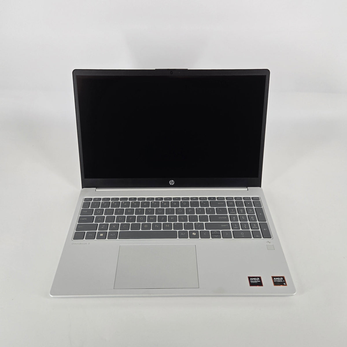 HP OmniBook 3 15.6 Glacier Silver 2.0 GHz AMD Ryzen AI 5 330 16GB RAM 512GB Solid State Drive