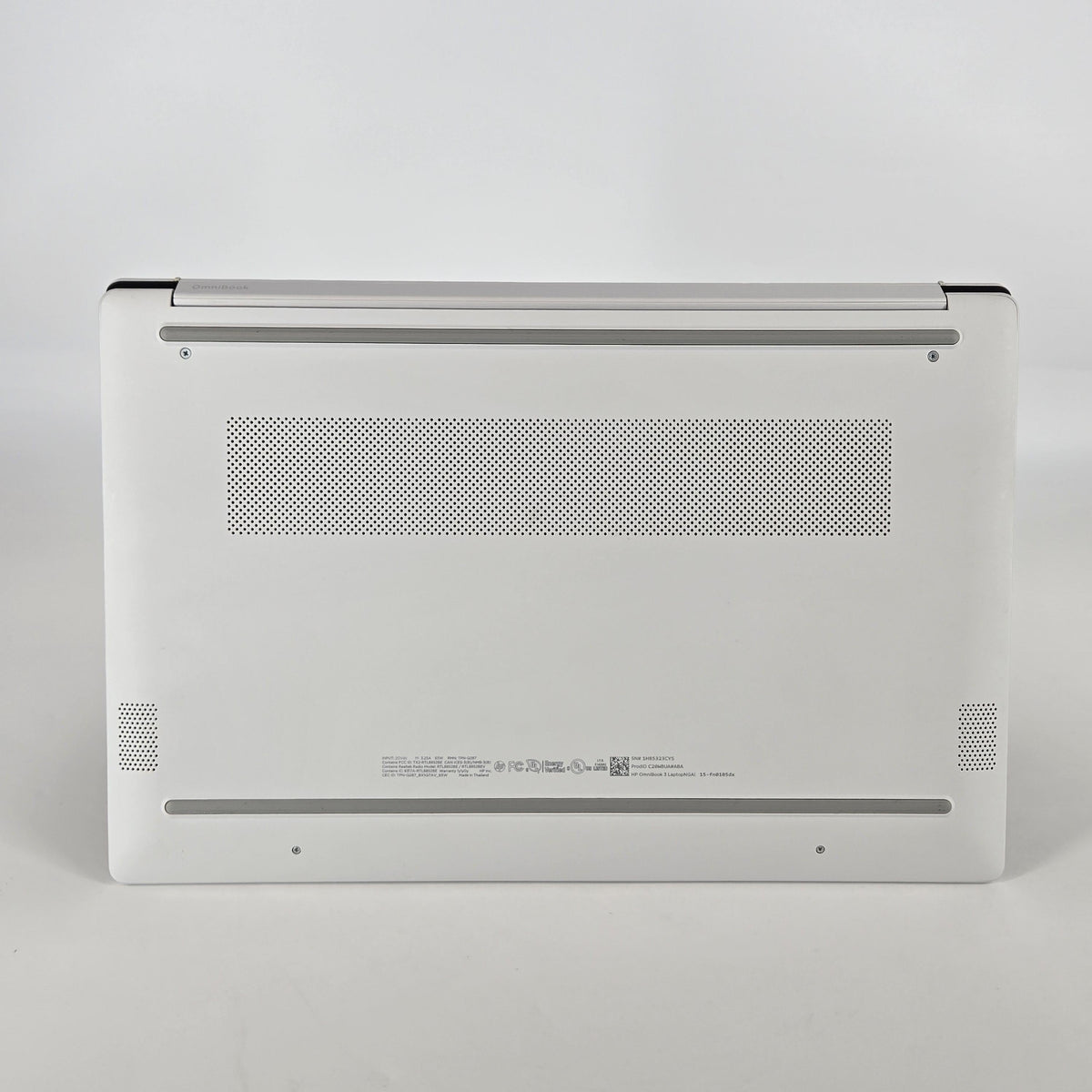 HP OmniBook 3 15.6 Glacier Silver 2.0 GHz AMD Ryzen AI 5 330 16GB RAM 512GB Solid State Drive