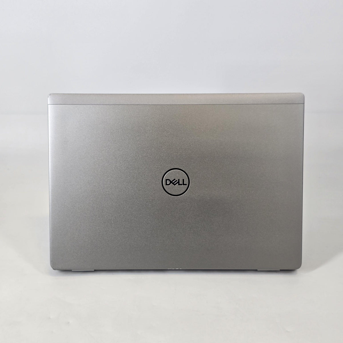 Latitude 7450 14 Gray 3.8 GHz Intel Core Ultra 7 32GB RAM 512GB Solid State Drive