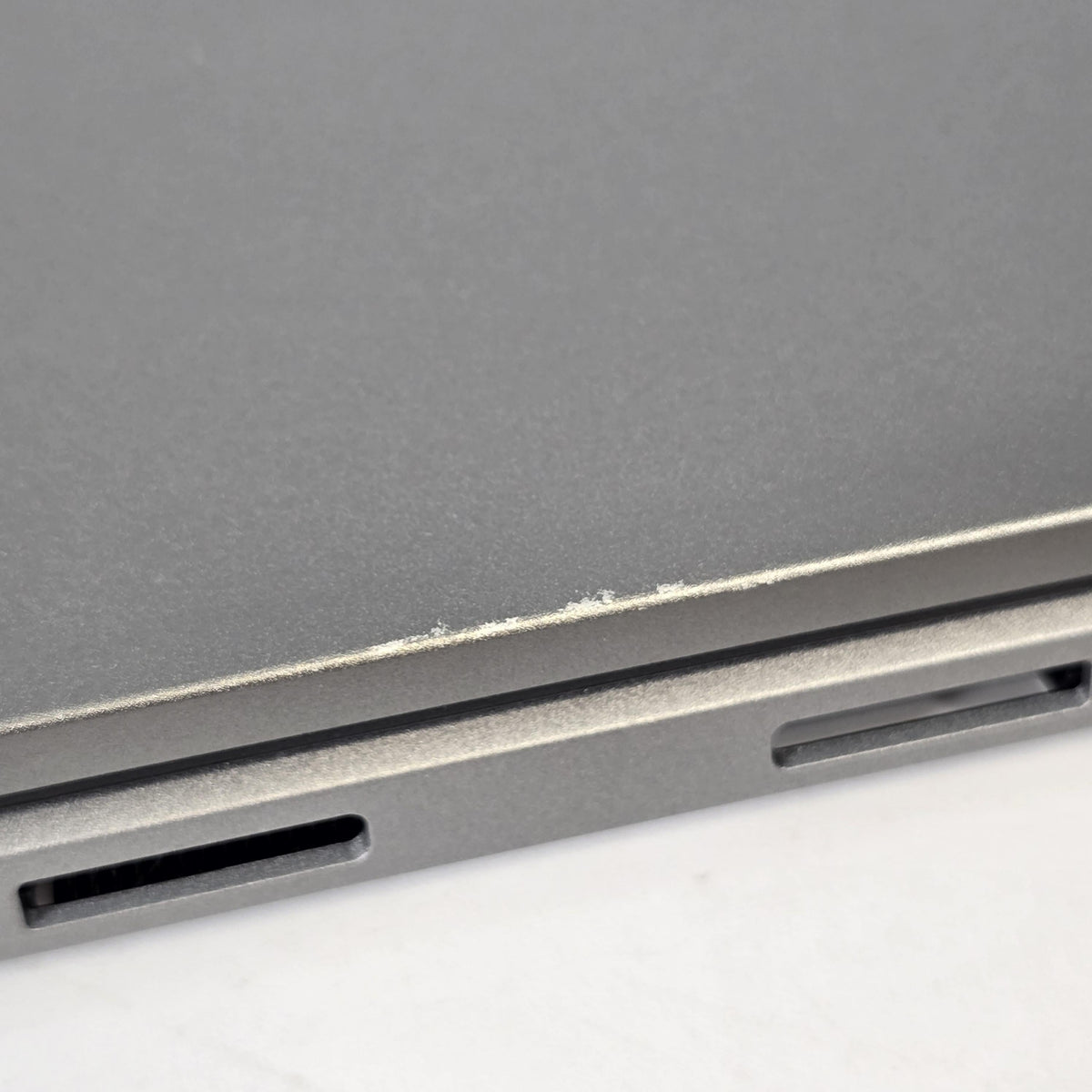 Latitude 7450 14 Gray 3.8 GHz Intel Core Ultra 7 32GB RAM 512GB Solid State Drive